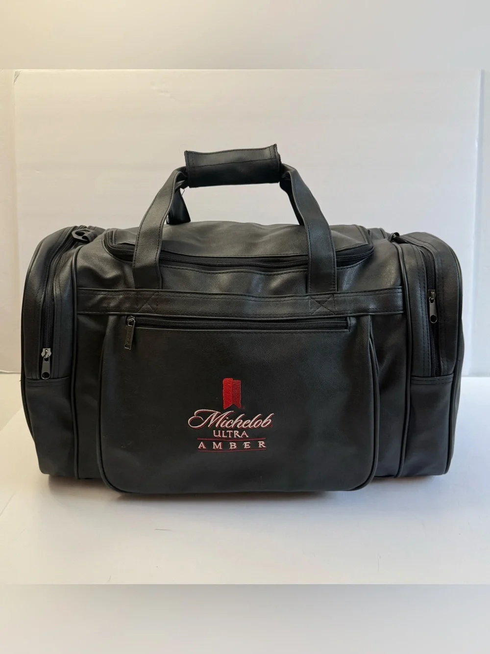 Vintage Michelob Ultra Amber Leed’s Faux Leather Duffel Travel Weekender Gym Bag